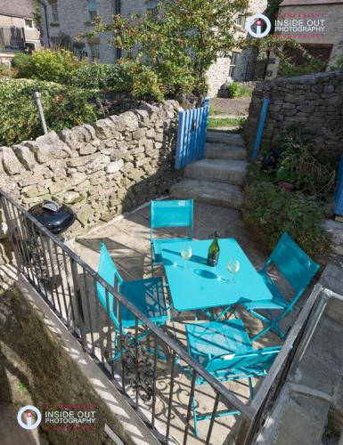Holiday Cottage Courtyard